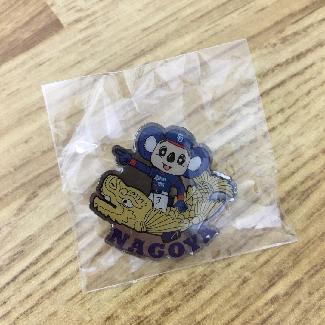 Amazon | ピンバッジ ドアラ | バッジ | おもちゃ